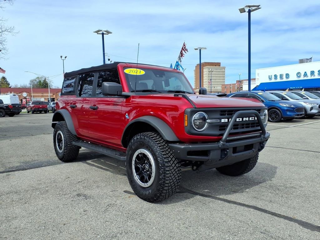 Certified 2021 Ford Bronco Black Diamond w/ Sasquatch Package image 3