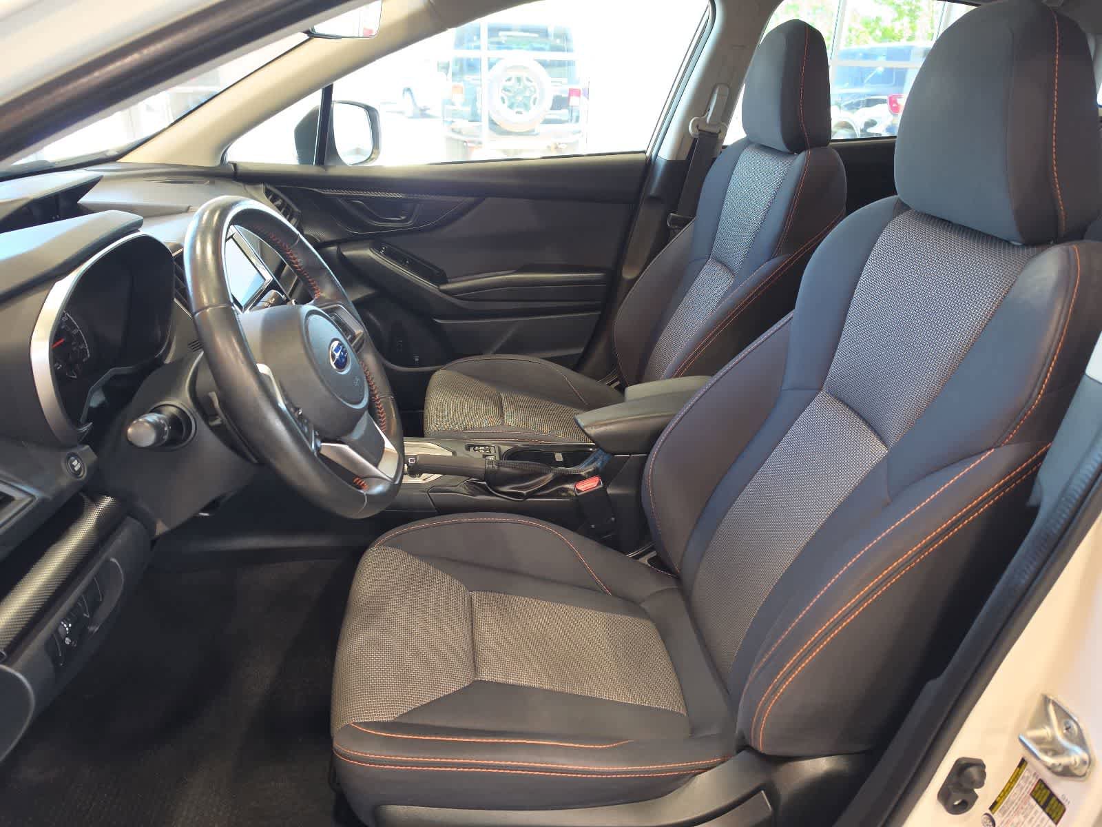 Used 2019 Subaru Crosstrek 2.0i Premium w/ Moonroof Package AWD/4WD image 16