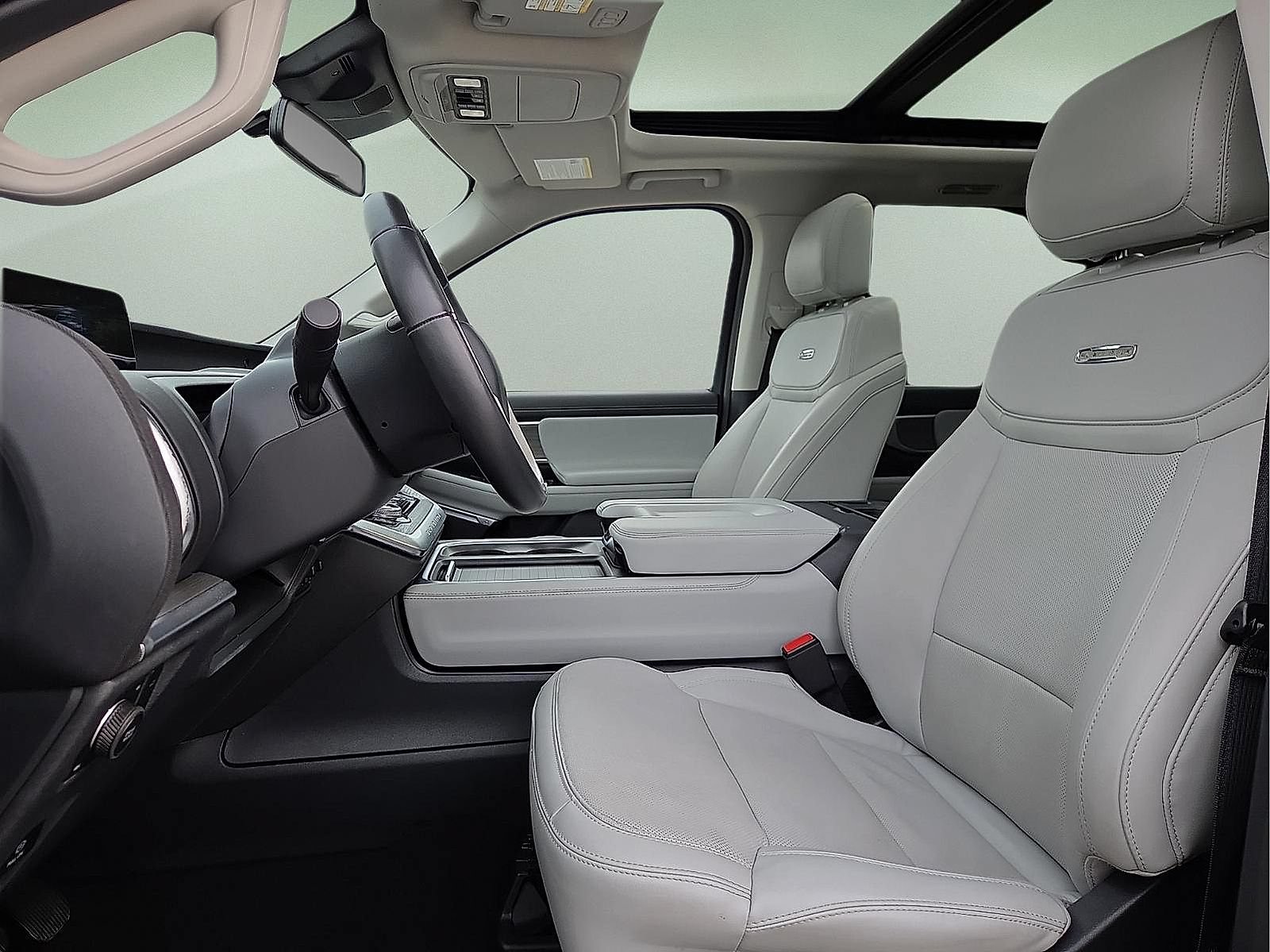 Certified 2025 Ford Expedition Platinum AWD/4WD image 15