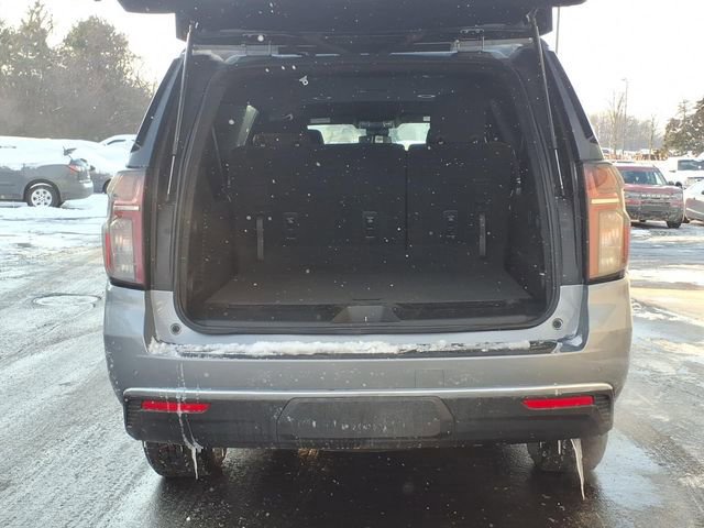 Used 2023 Chevrolet Suburban LS w/ Driver Alert Package image 7