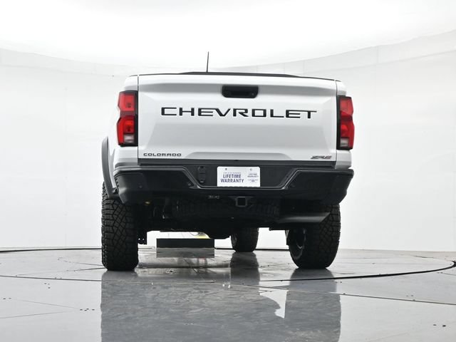 Used 2026 Chevrolet Colorado ZR2 AWD/4WD image 40
