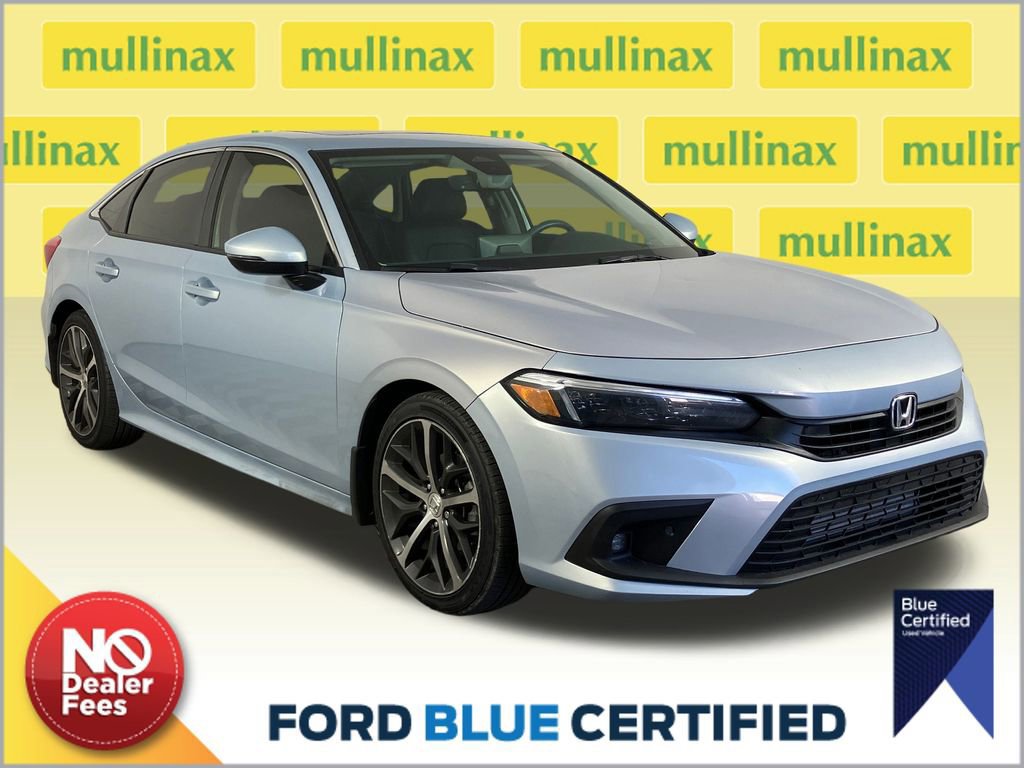 Used 2023 Honda Civic Touring image 7