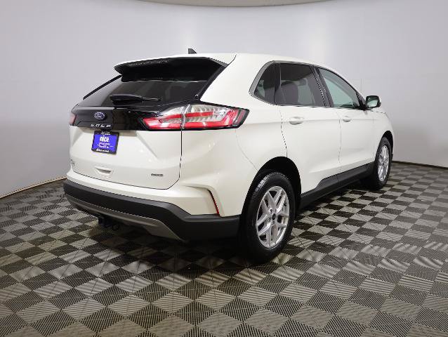 Certified 2024 Ford Edge SEL w/ Convenience Package AWD/4WD image 5