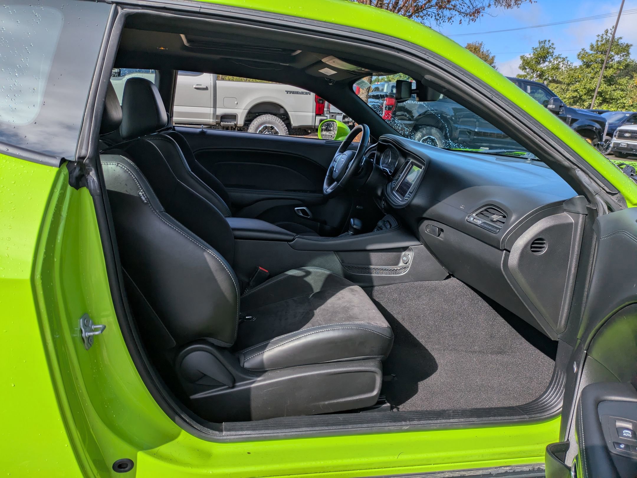 Used 2023 Dodge Challenger GT w/ Plus Package image 33