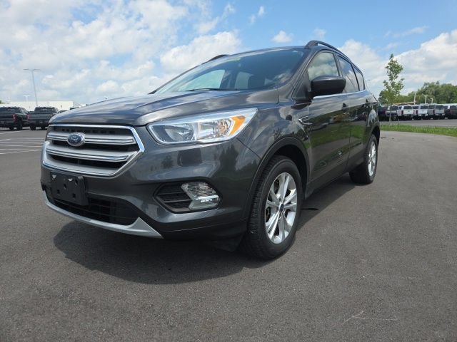 Certified 2018 Ford Escape SE AWD/4WD image 2