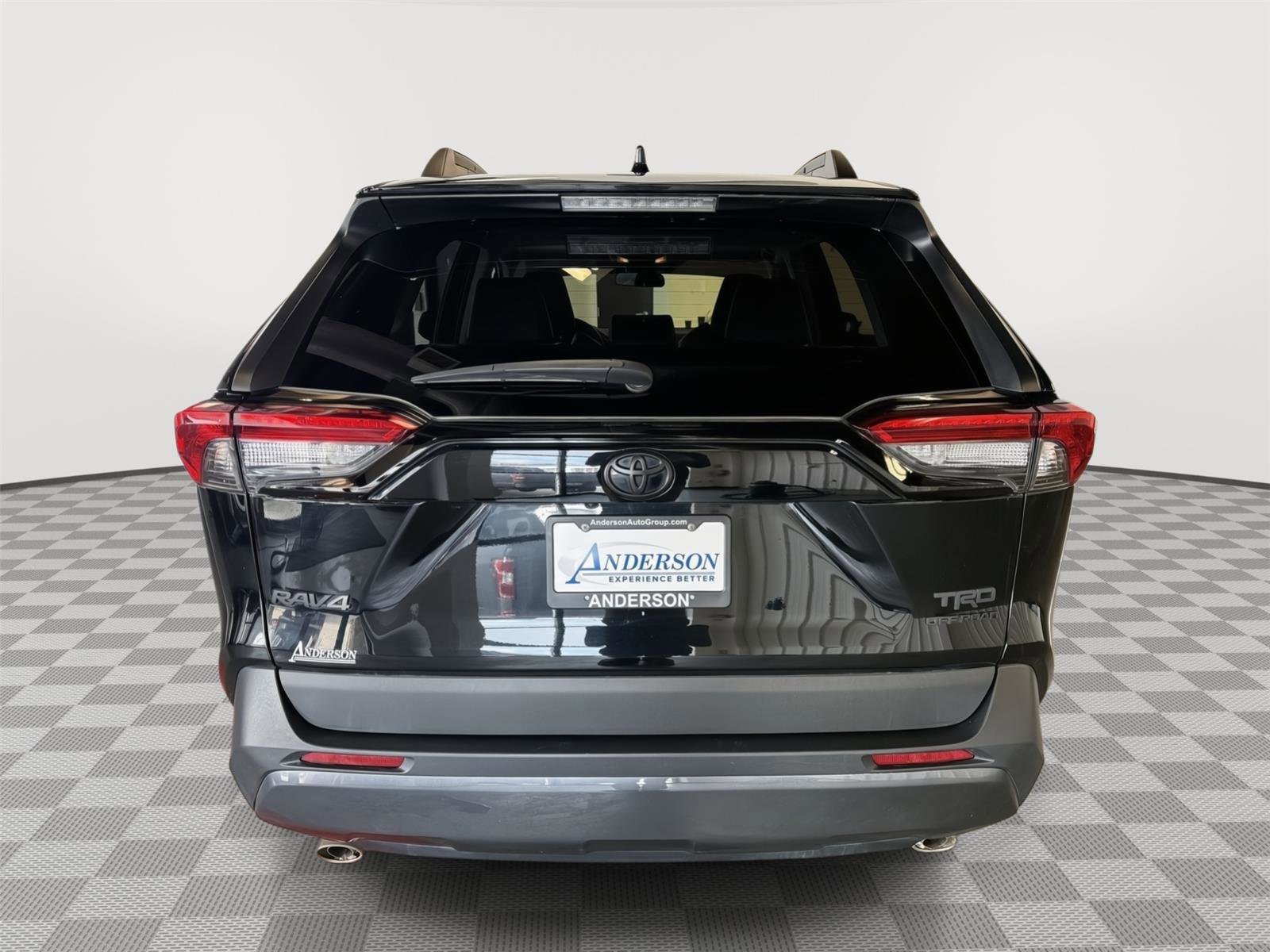 Used 2020 Toyota RAV4 TRD Off-Road w/ TRD Off-Road Weather Package AWD/4WD image 4