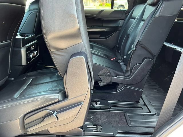 Certified 2020 Ford Expedition XLT w/ Equipment Group 201A AWD/4WD image 5
