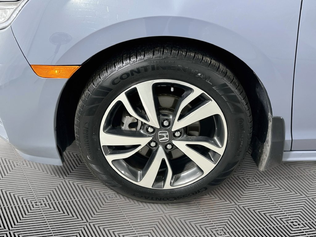 Used 2023 Honda Odyssey Touring image 28