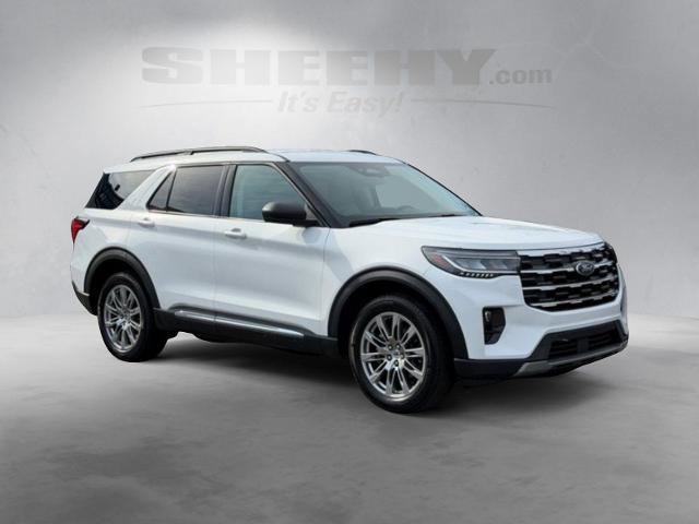 Certified 2025 Ford Explorer Active w/ Active Comfort Package image 8