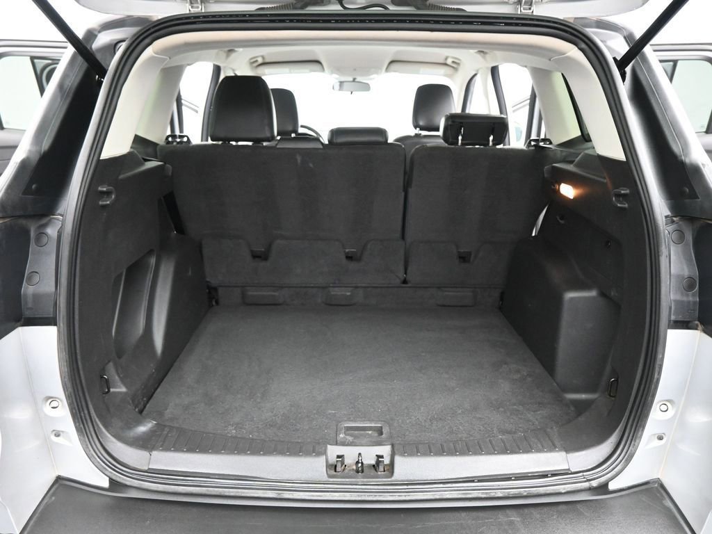 Certified 2019 Ford Escape SE image 48