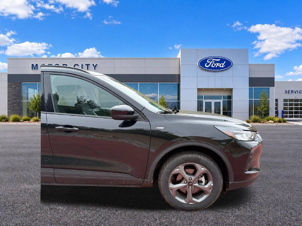 Certified 2025 Ford Escape ST-Line Select AWD/4WD image 33