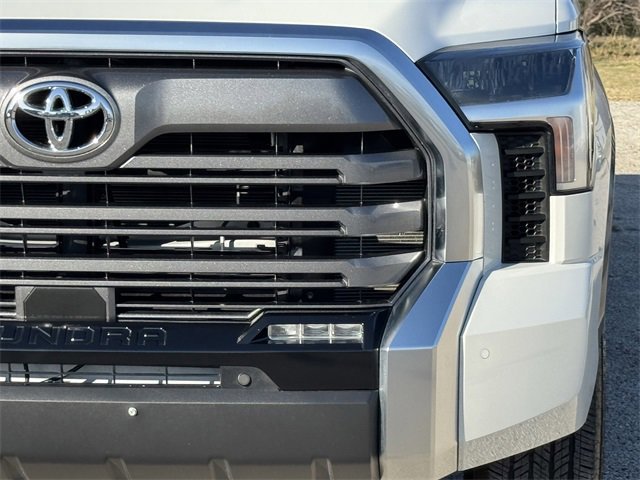 Used 2025 Toyota Tundra Limited w/ Power Package image 9
