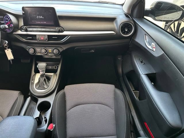 Used 2023 Kia Forte LXS w/ LXS Technology Package FWD image 13