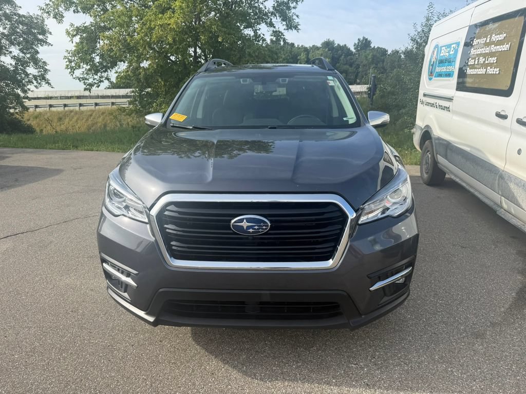 Used 2022 Subaru Ascent Touring AWD/4WD image 2