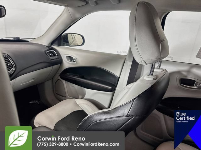 Used 2020 Jeep Compass Limited AWD/4WD image 24
