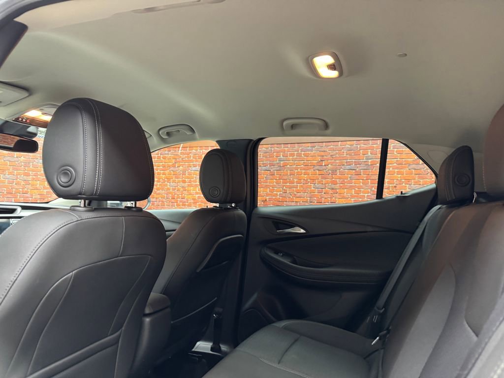 Used 2023 Buick Encore GX Preferred FWD image 22