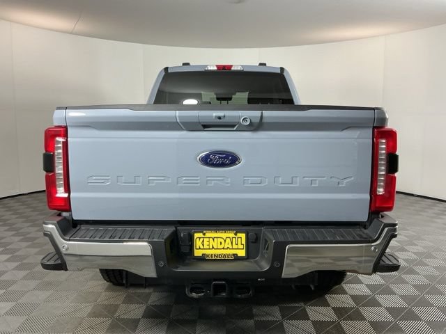 Certified 2025 Ford F350 Lariat w/ FX4 Off-Road Package AWD/4WD image 5