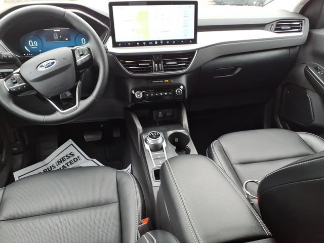 Certified 2024 Ford Escape Platinum AWD/4WD image 10