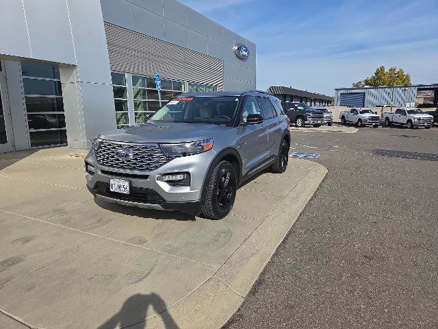 Certified 2020 Ford Explorer Platinum w/ Premium Technology Package