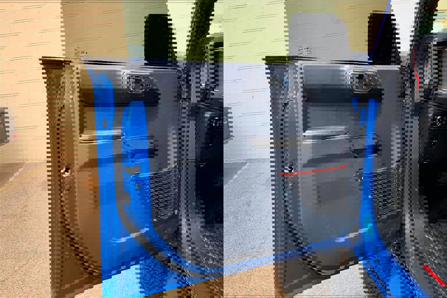 Certified 2024 Ford Bronco Raptor w/ Interior Carbon Fiber Pack 6 AWD/4WD image 22