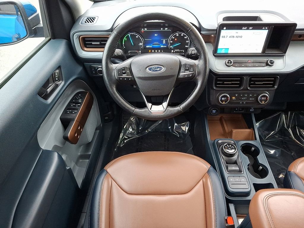 Certified 2022 Ford Maverick Lariat image 11