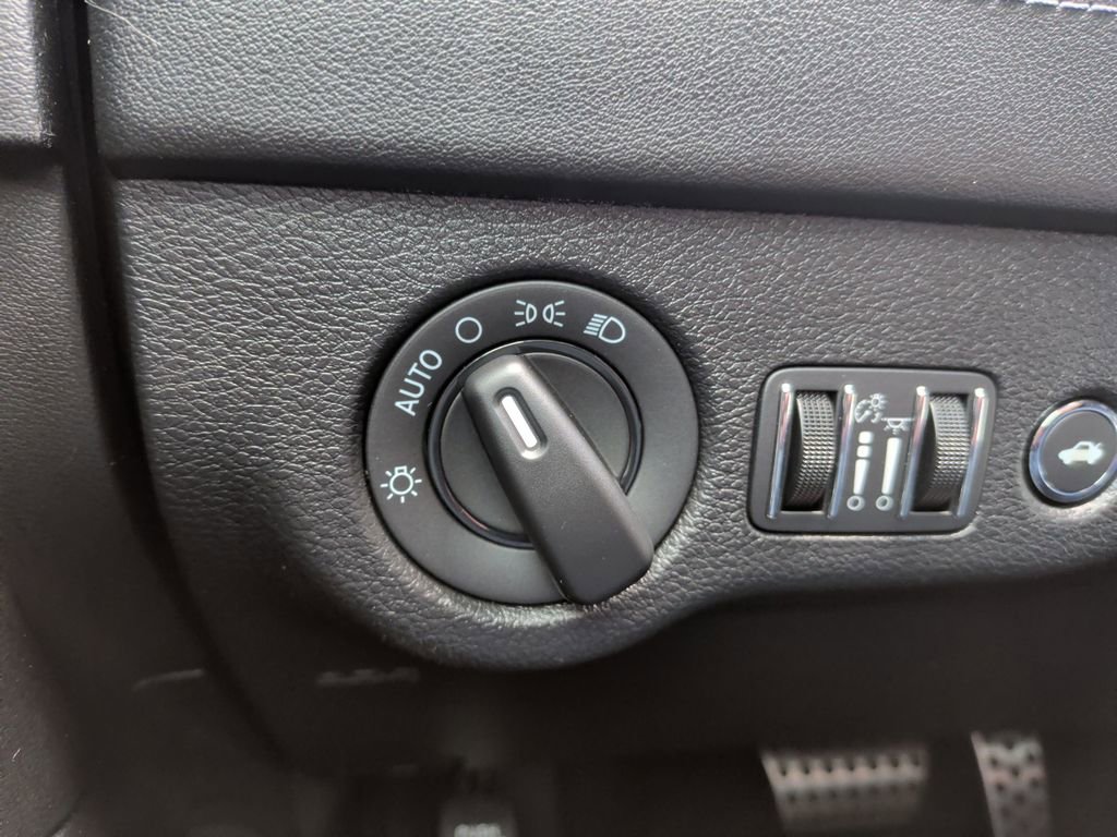 Used 2022 Dodge Charger Scat Pack RWD image 29