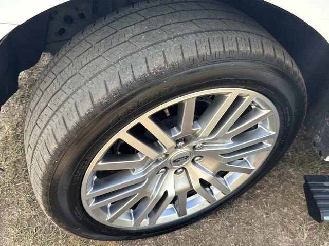 Certified 2024 Ford Expedition Limited AWD/4WD image 17