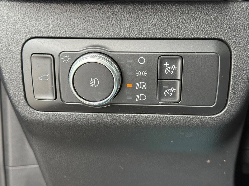 Certified 2020 Ford Escape SEL AWD/4WD image 26