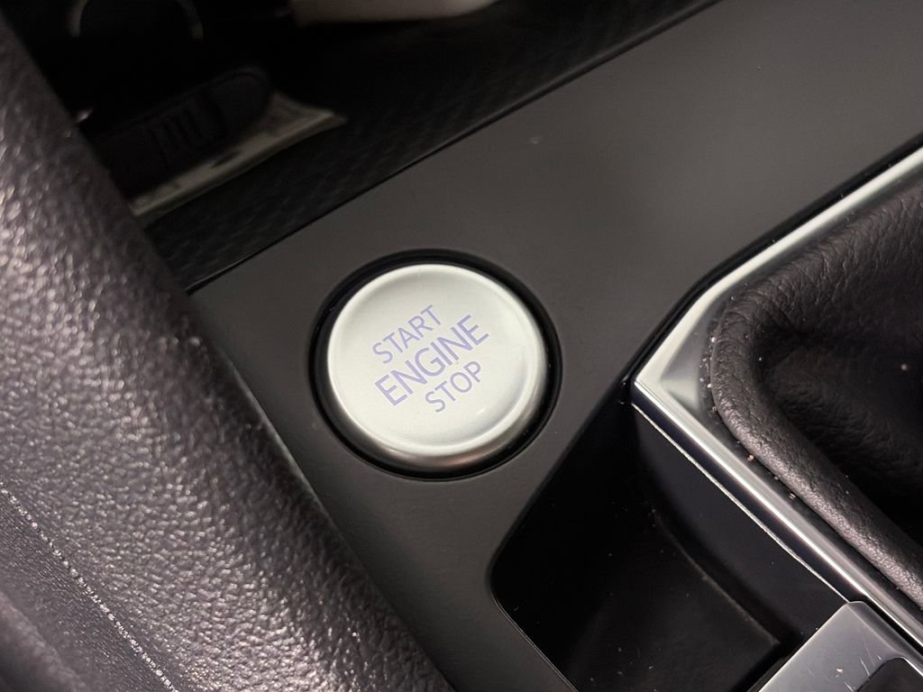 Used 2022 Volkswagen Taos SE image 23