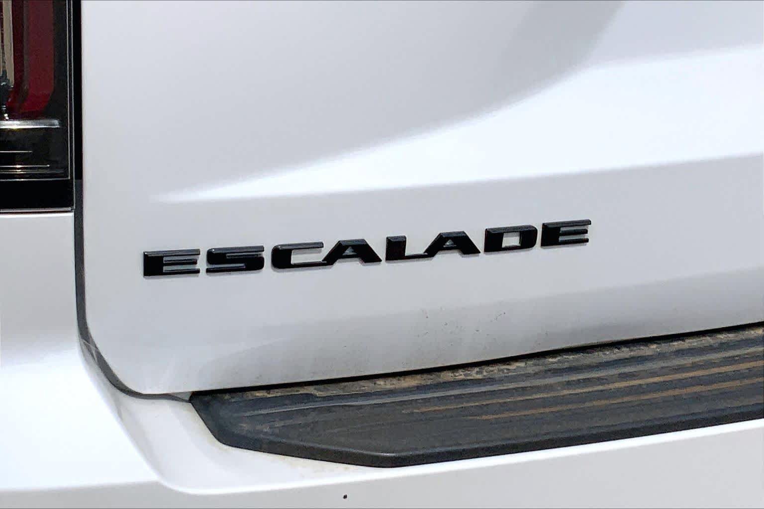 Used 2021 Cadillac Escalade ESV Sport w/ Driver Assist Tech Package AWD/4WD image 10