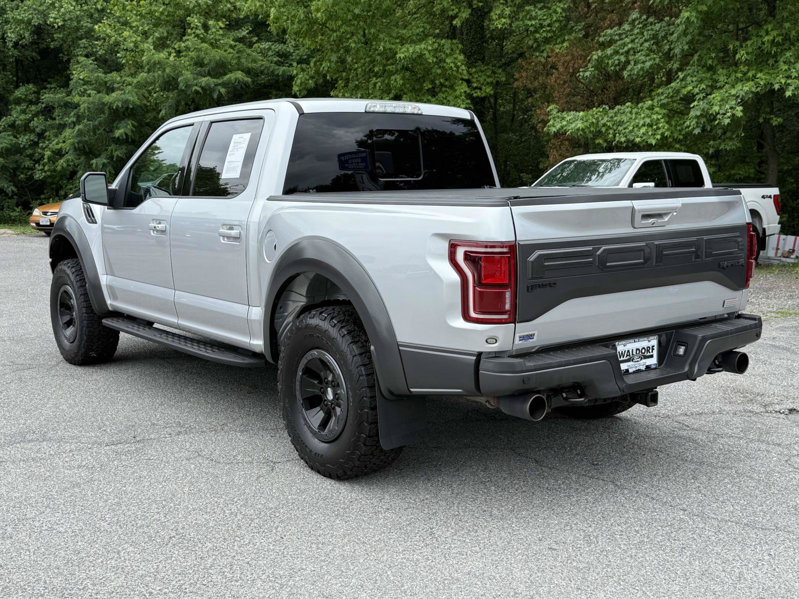 Certified 2017 Ford F150 Raptor w/ Equipment Group 802A Luxury AWD/4WD image 4