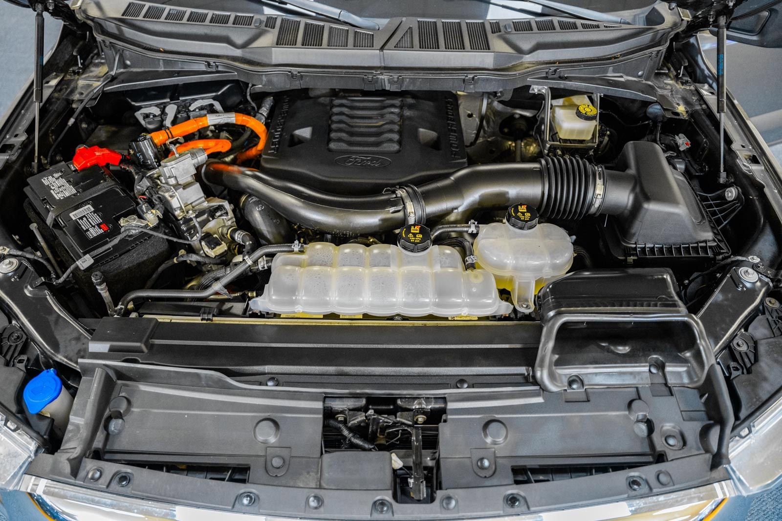 Certified 2021 Ford F150 XLT w/ Equipment Group 302A High image 27