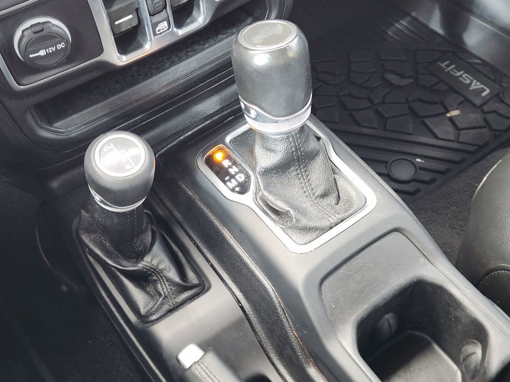 Used 2021 Jeep Wrangler Unlimited Sahara image 19