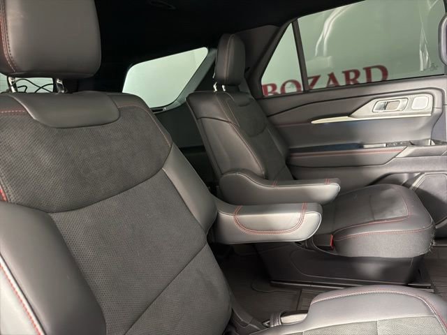 Certified 2025 Ford Explorer ST w/ Sun And Sound Package image 18