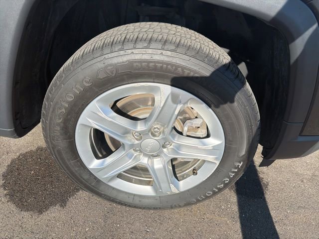Used 2023 Jeep Compass Latitude AWD/4WD image 4