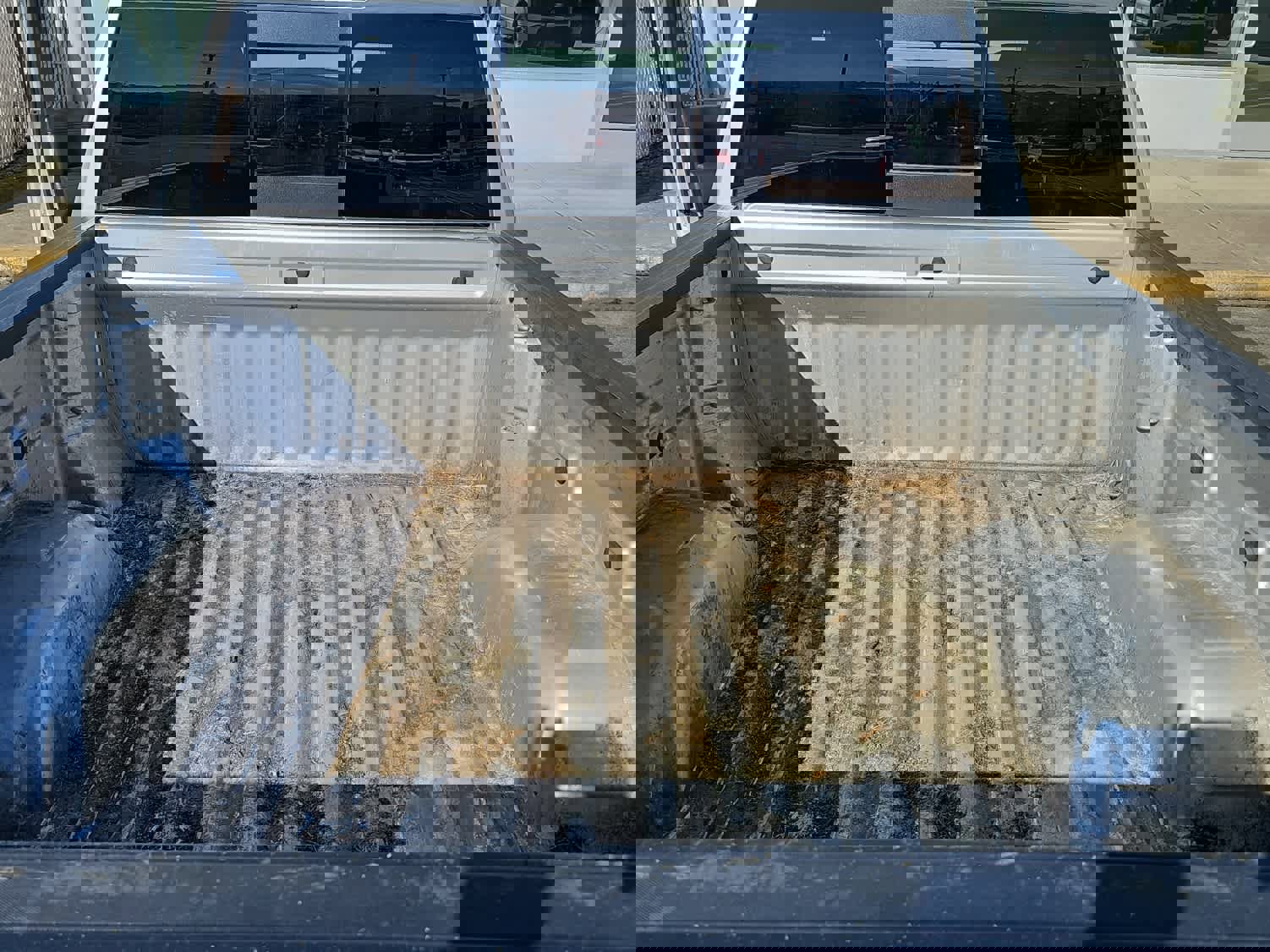 Used 2021 Chevrolet Silverado 1500 LT w/ Z71 Off-Road Package image 17