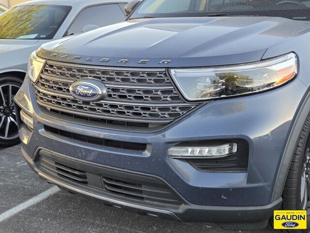 Certified 2021 Ford Explorer XLT w/ Equipment Group 202A RWD image 2