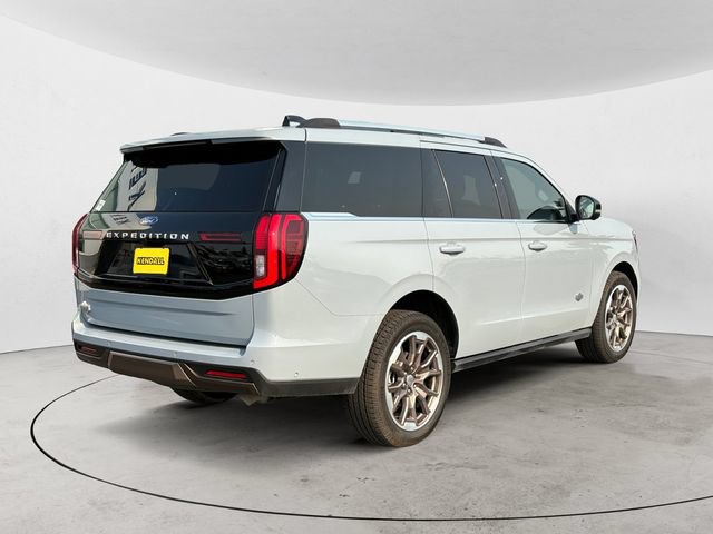 Certified 2025 Ford Expedition King Ranch AWD/4WD image 4