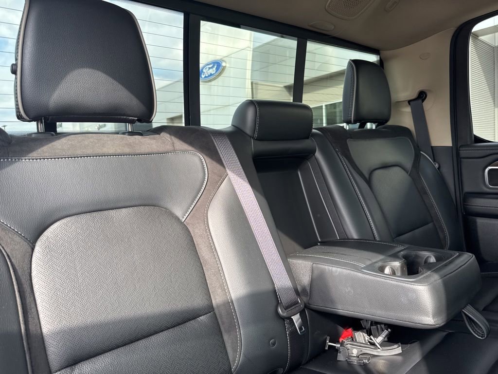 Used 2021 RAM 1500 Laramie image 32