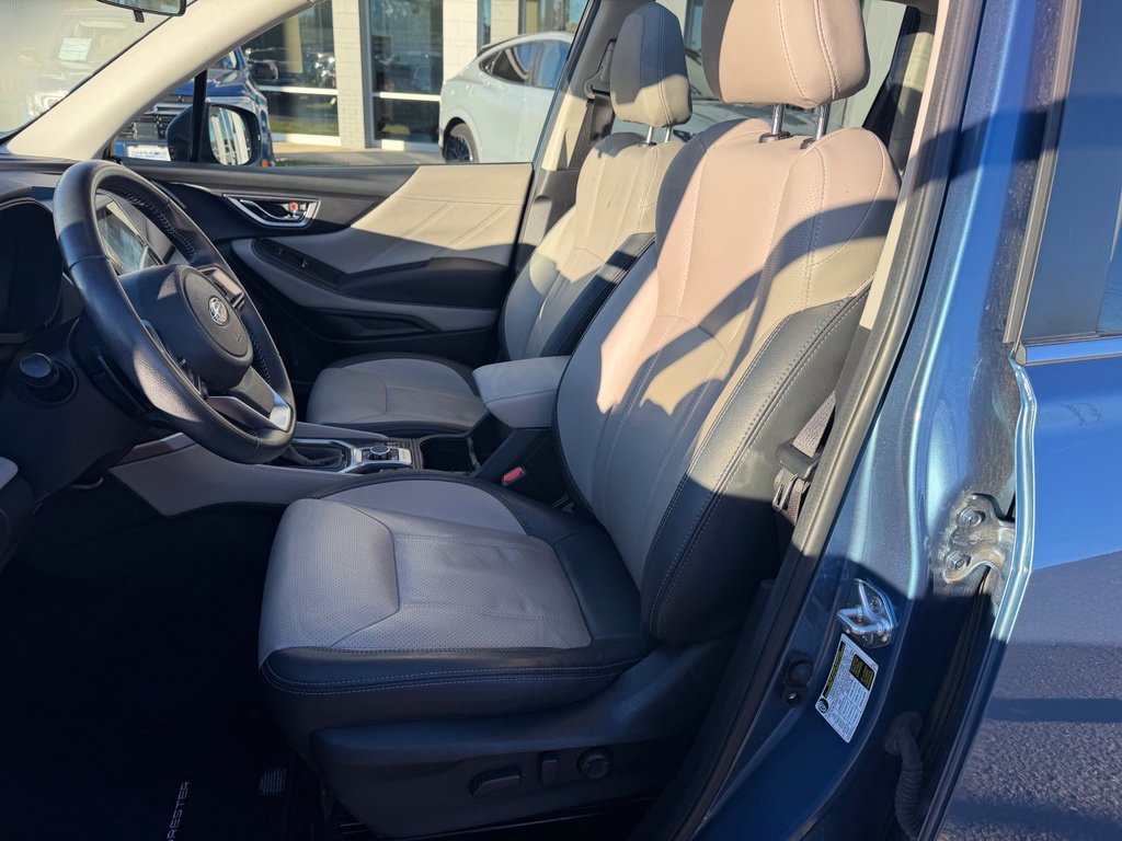 Used 2023 Subaru Forester Limited AWD/4WD image 11