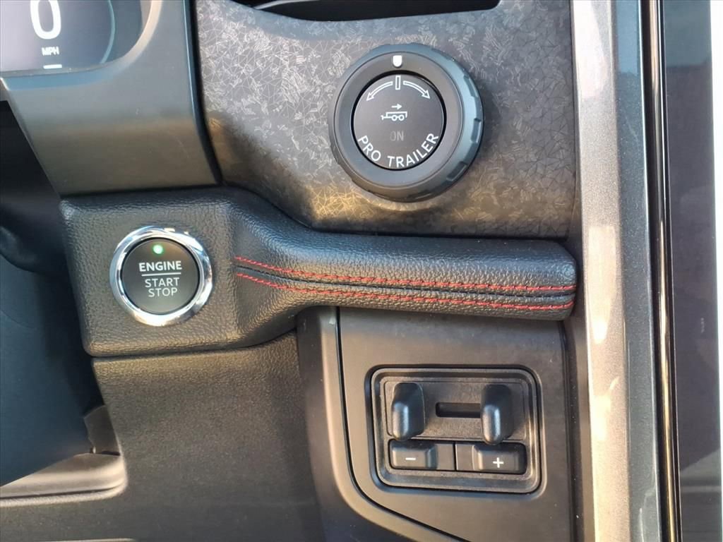 Certified 2024 Ford Expedition Limited image 23