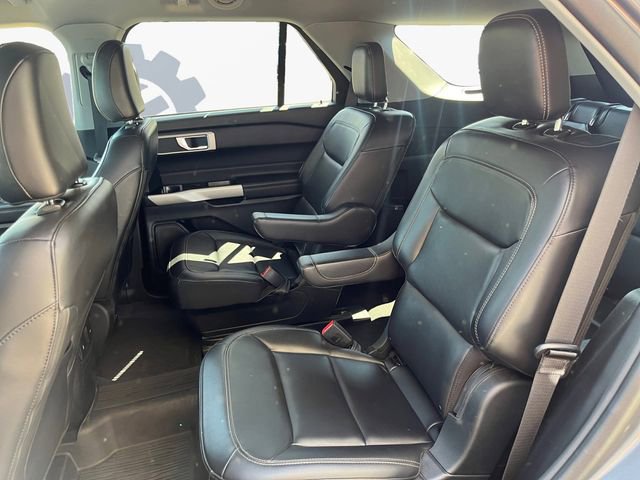 Certified 2023 Ford Explorer XLT w/ Equipment Group 202A AWD/4WD image 13