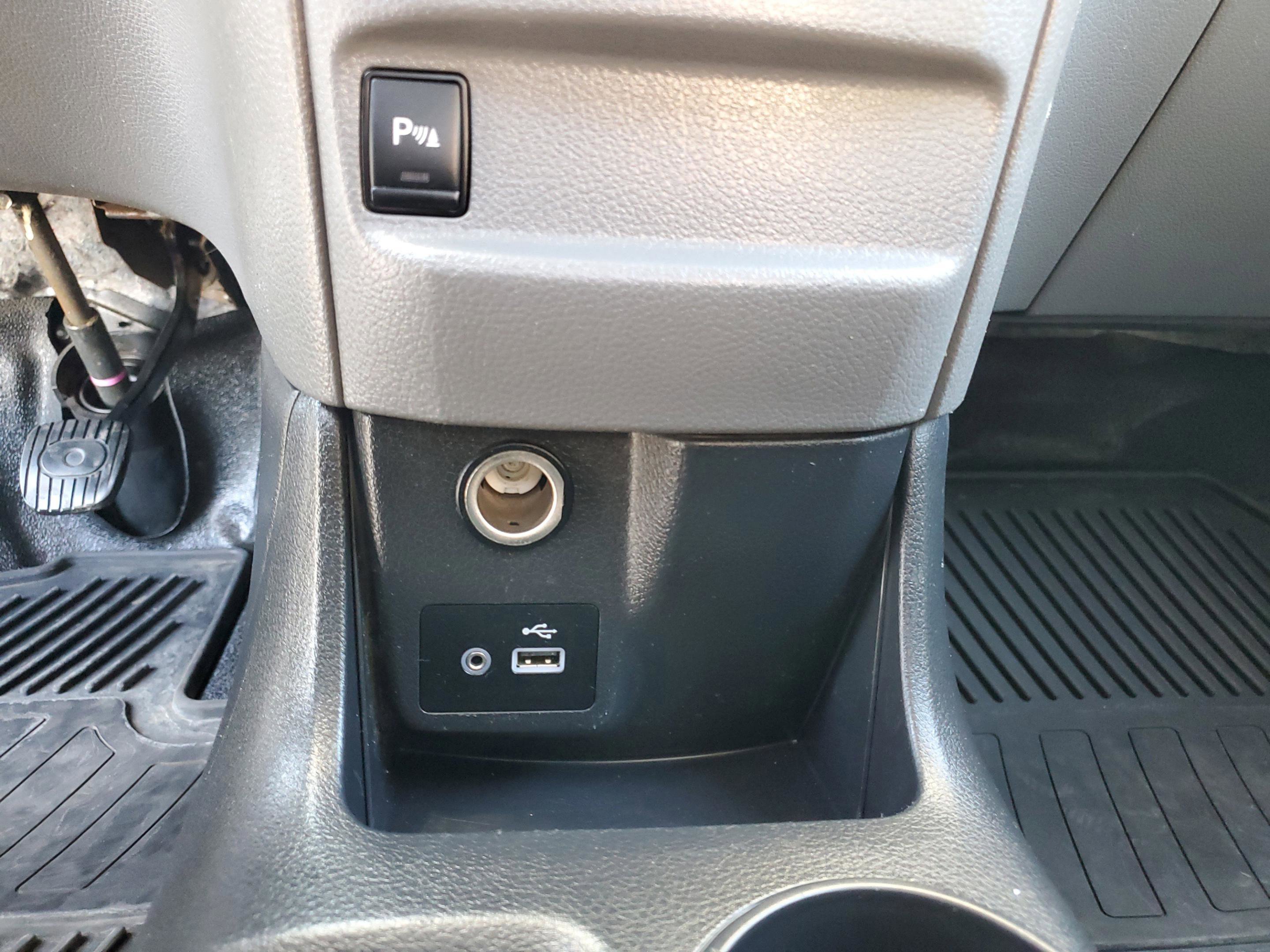 Used 2021 Nissan NV200 SV FWD image 27