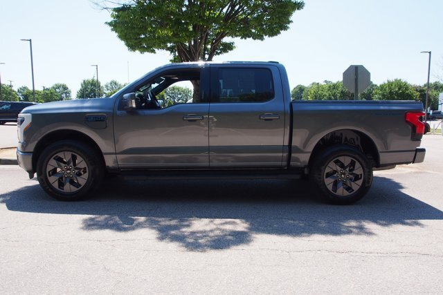 Certified 2025 Ford F150 Lightning Lariat AWD/4WD image 4