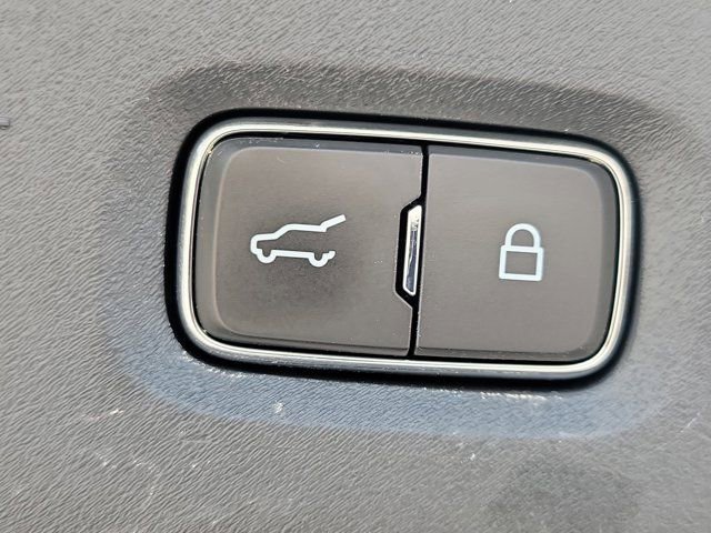Certified 2025 Ford Expedition Active RWD image 13
