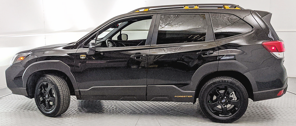 Used 2025 Subaru Forester Wilderness AWD/4WD image 8