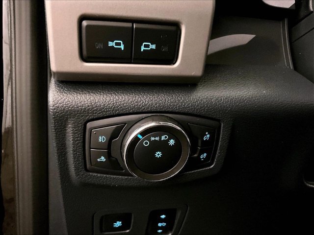Certified 2022 Ford F250 Lariat w/ Lariat Ultimate Package AWD/4WD image 30