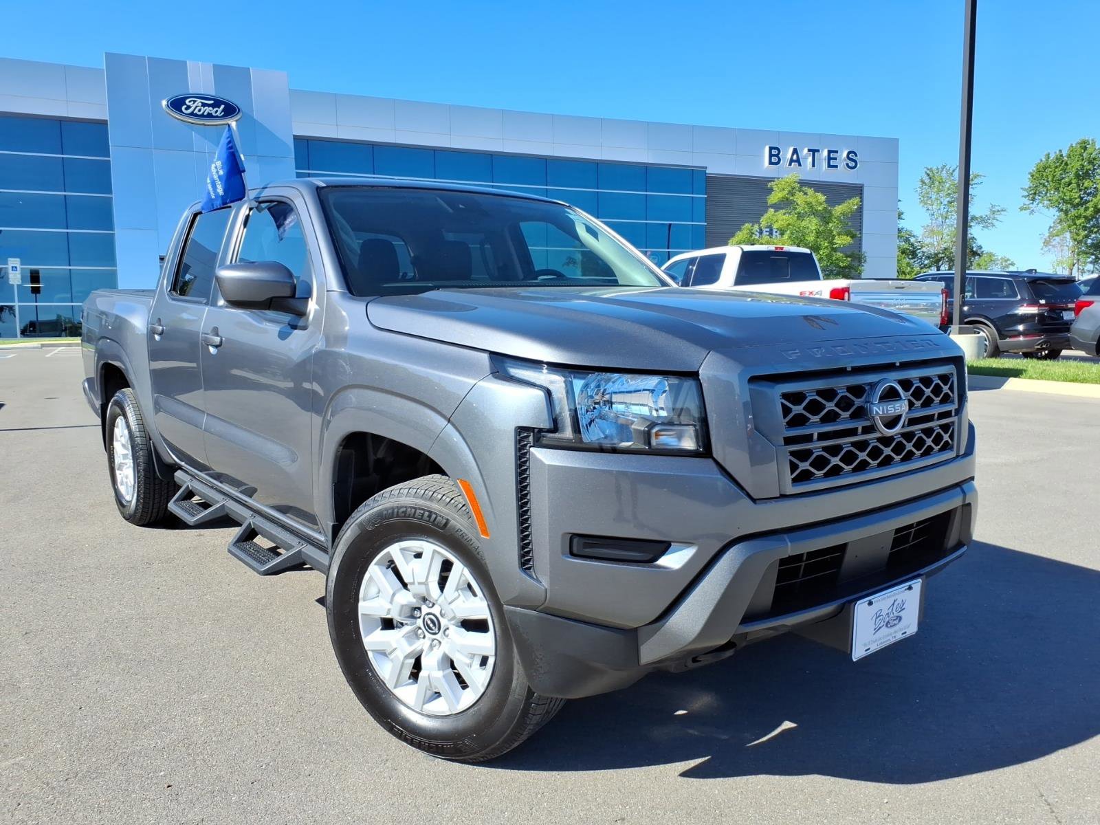 Used 2022 Nissan Frontier SV w/ Technology Package