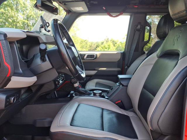 Certified 2022 Ford Bronco Wildtrak AWD/4WD image 12