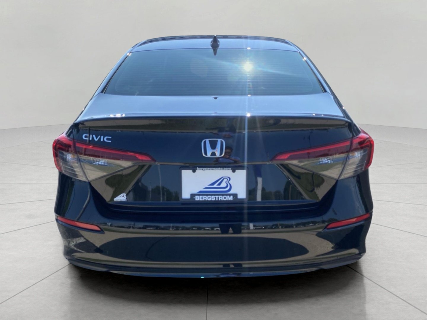 Used 2023 Honda Civic EX image 9